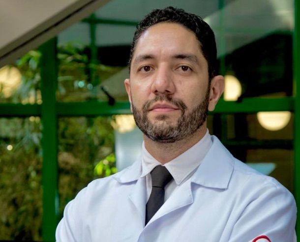 Dr. Richard Fagundes Kühne